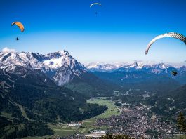 Paragliden met uitzicht op de Tiroler Zugspitz Arena