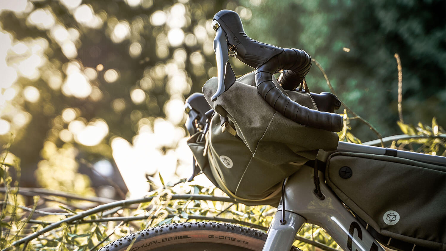De AGU Venture fietskleding en bikepacking tassen | Review