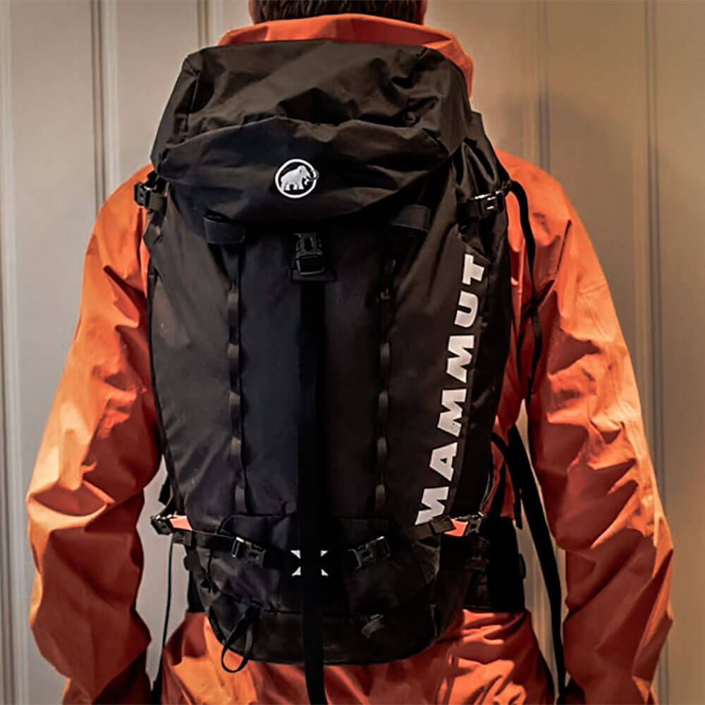 Mammut's Trion Nordwand 38L backpack | Review - Gearlimits