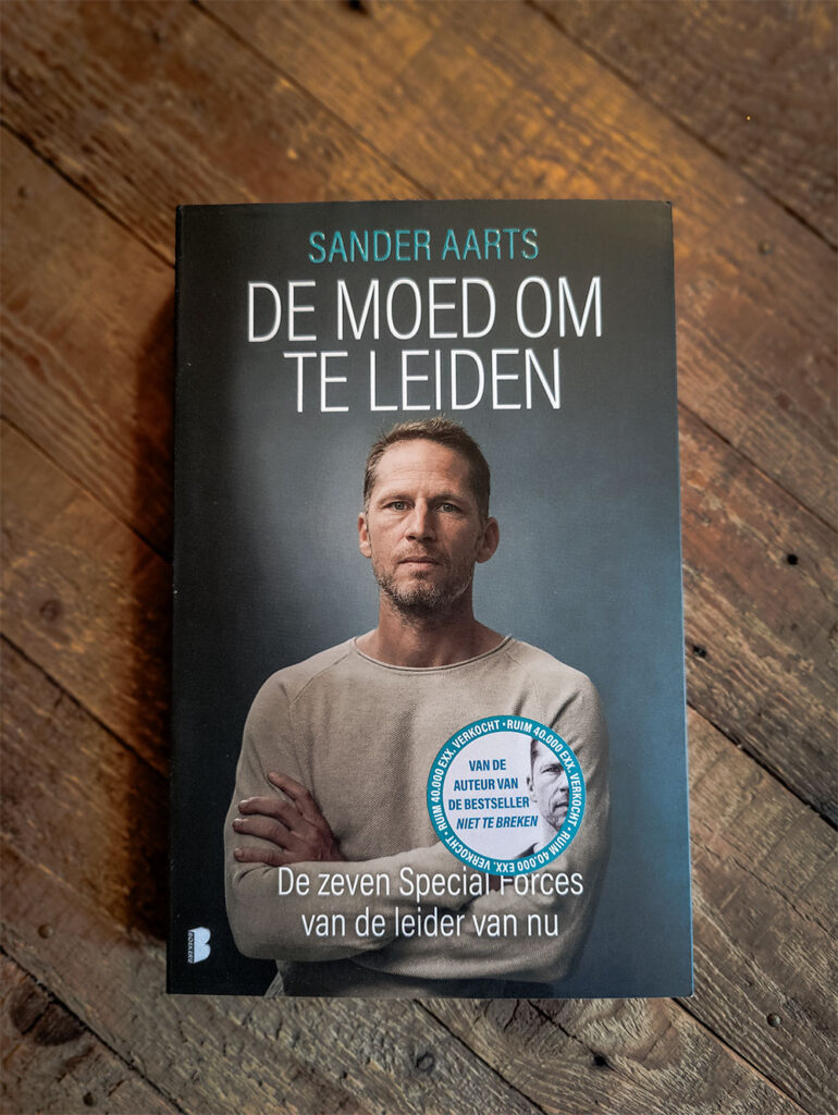 'De Moed om te Leiden' van Sander Aarts